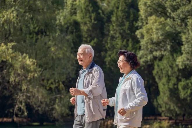 话尽量别说很掉价对子女没有一点好处CQ9电子平台入口跟亲家来往这4句(图2)